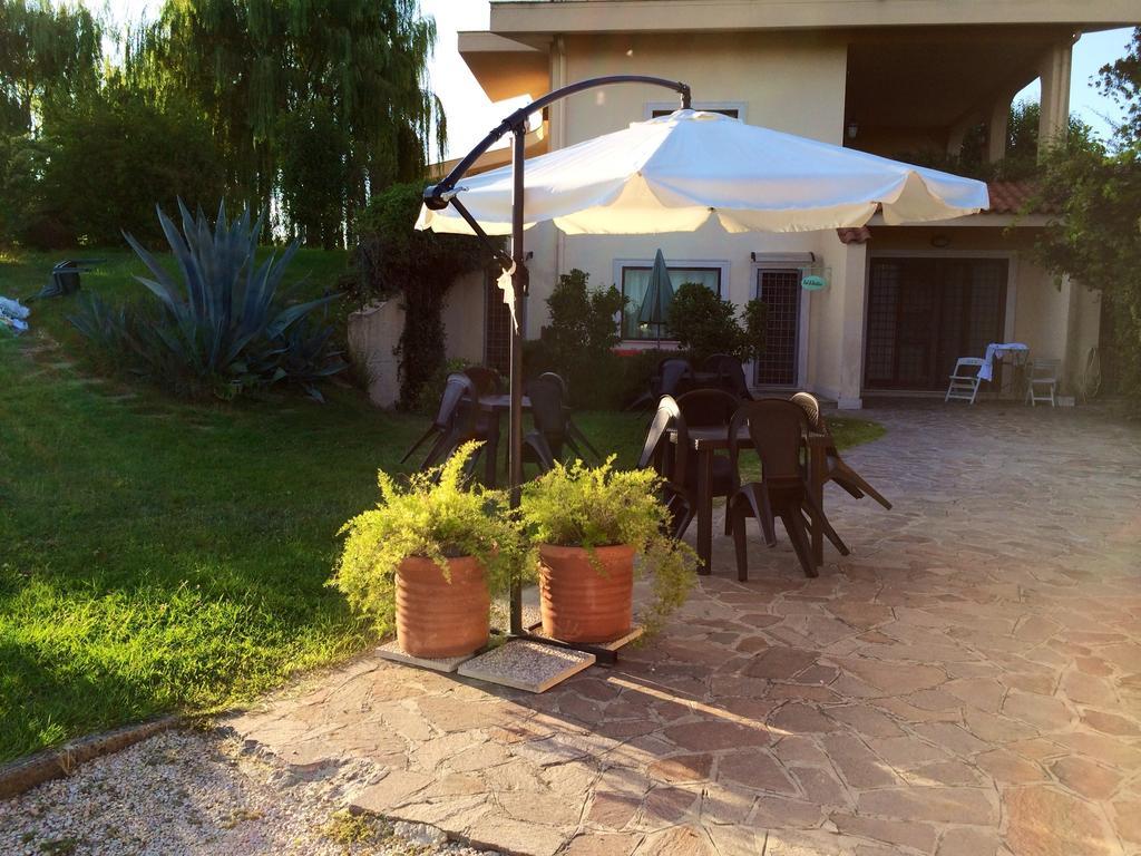 לדיספולי B&B Millennium חדר תמונה